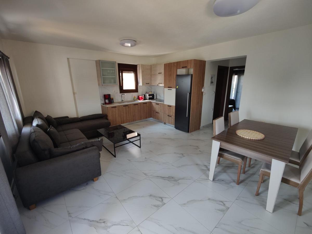 Villa Cassiopeia Nikiti  Exteriör bild